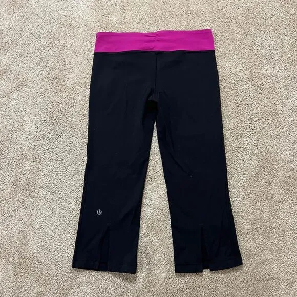 Women’s Lululemon Capri Leggings Size 6 - Picture 2 of 9